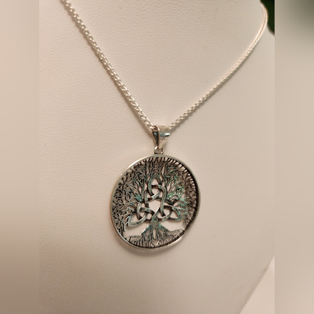 .925 Celtic Tree Of Life Pendant In Sterling Silver. NWOT - Picture 4 of 6